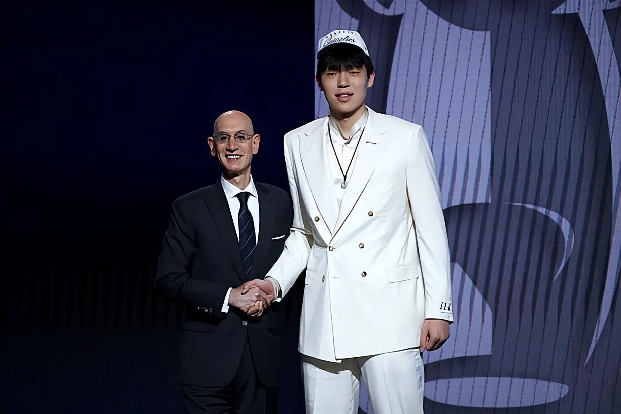 场均出场时 场均出场时