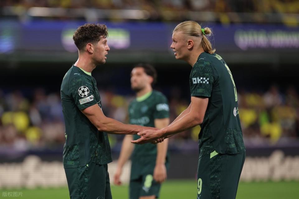 他的谦逊与, 这是团队的