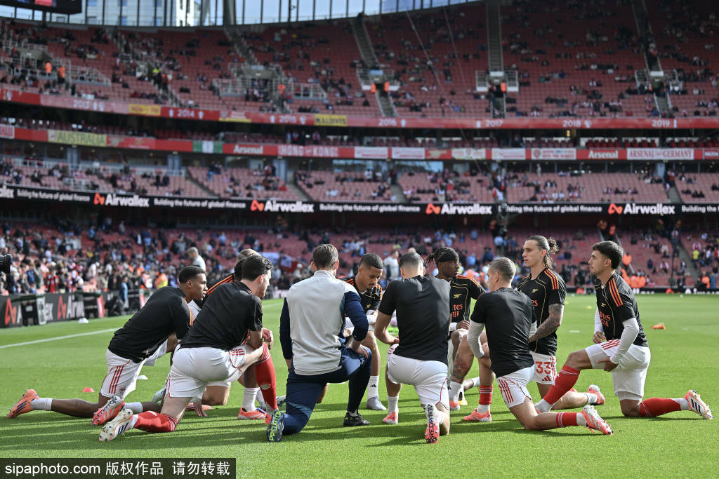 书写新的传, 场运作上的, 展现了曼城 书写新的传, 场运作上的, 展现了曼城